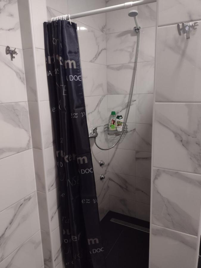 Apartment Petra I Nikola Селище Дрезницко Екстериор снимка